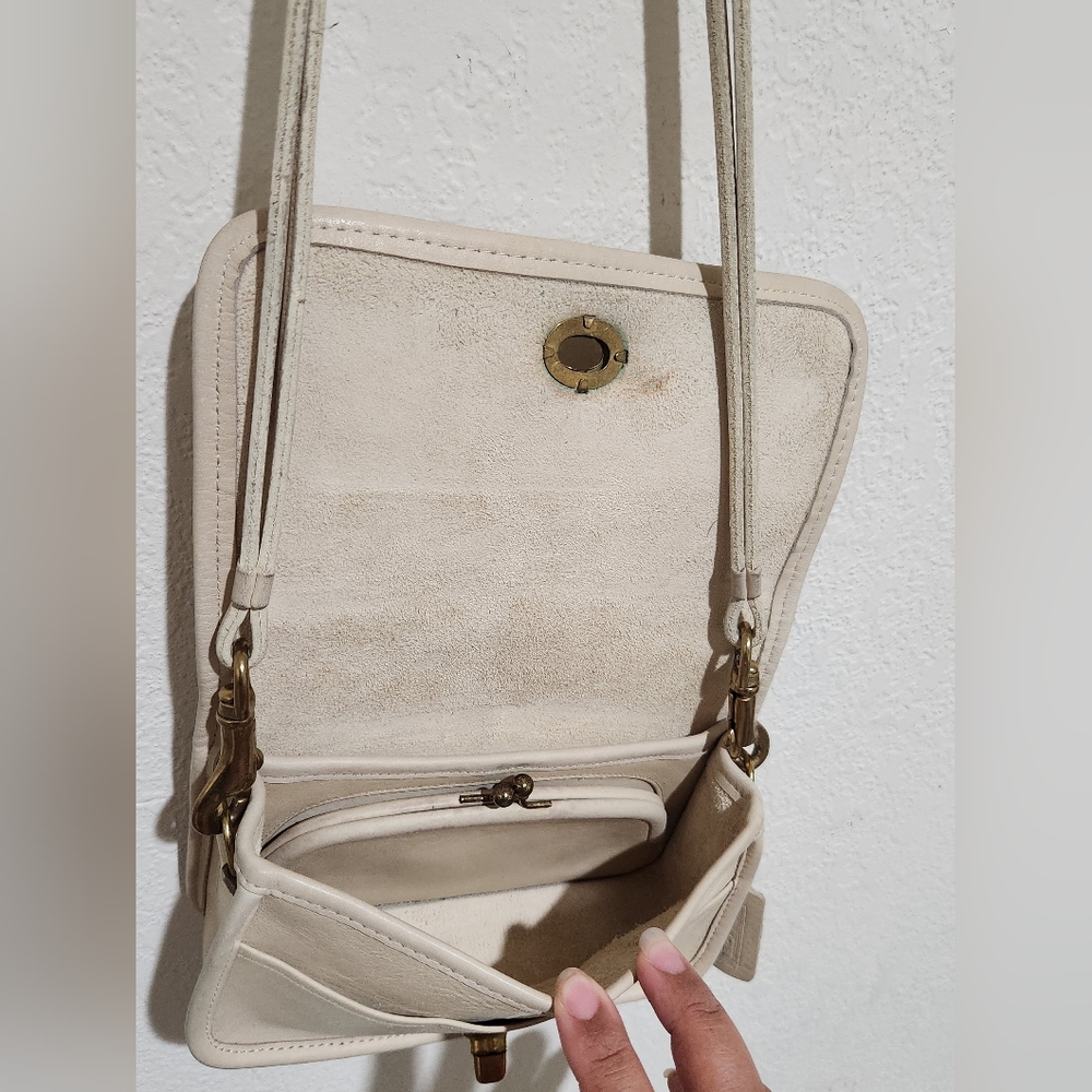 Vintage Coach Shoulder Purse 9385 - Bone - Picture 10 of 15